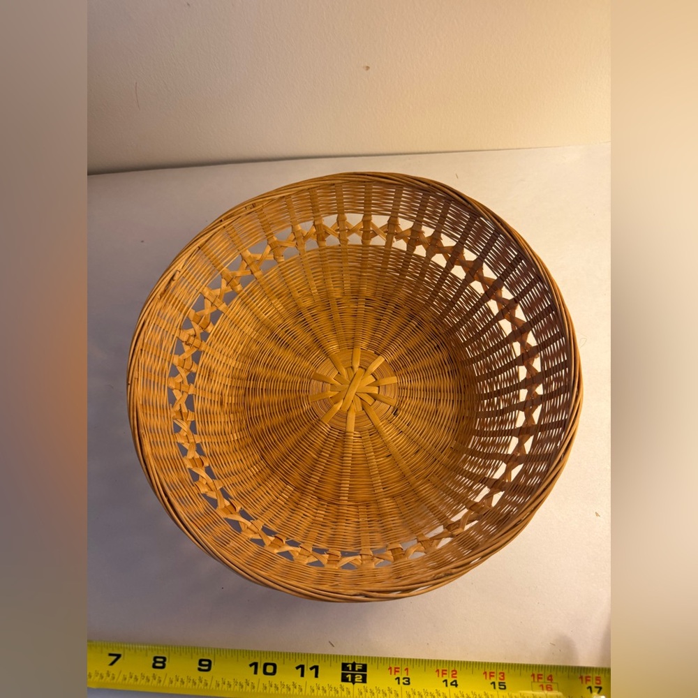 Straw basket decoration design accent home